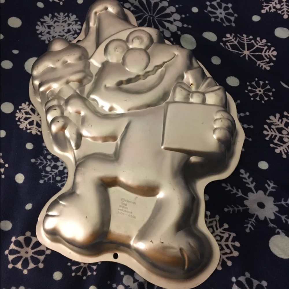 Wilton Elmo Cake Pan